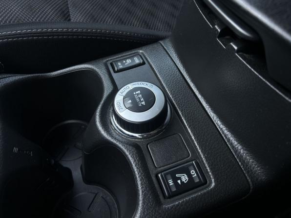Nissan Qashqai II с пробегом 2014 года, цена 1 540 000 рублей, 156212 км, внедорожник, Автокод Объявления
