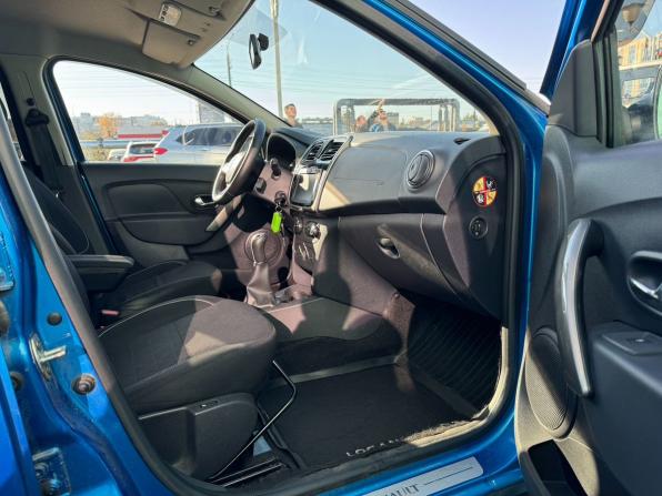 Renault Logan II Рестайлинг с пробегом 2019 года, цена 1 020 000 рублей, 130212 км, седан, Автокод Объявления