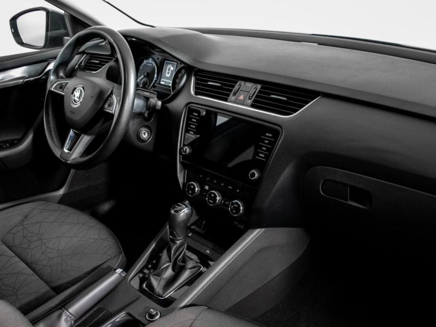 Skoda Octavia III (A7) Рестайлинг Москва  - изображение 10
