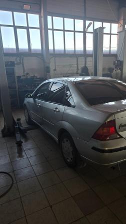 Ford Focus I Рестайлинг с пробегом 2004 года, цена 23 000 рублей, 233000 км, седан, Автокод Объявления