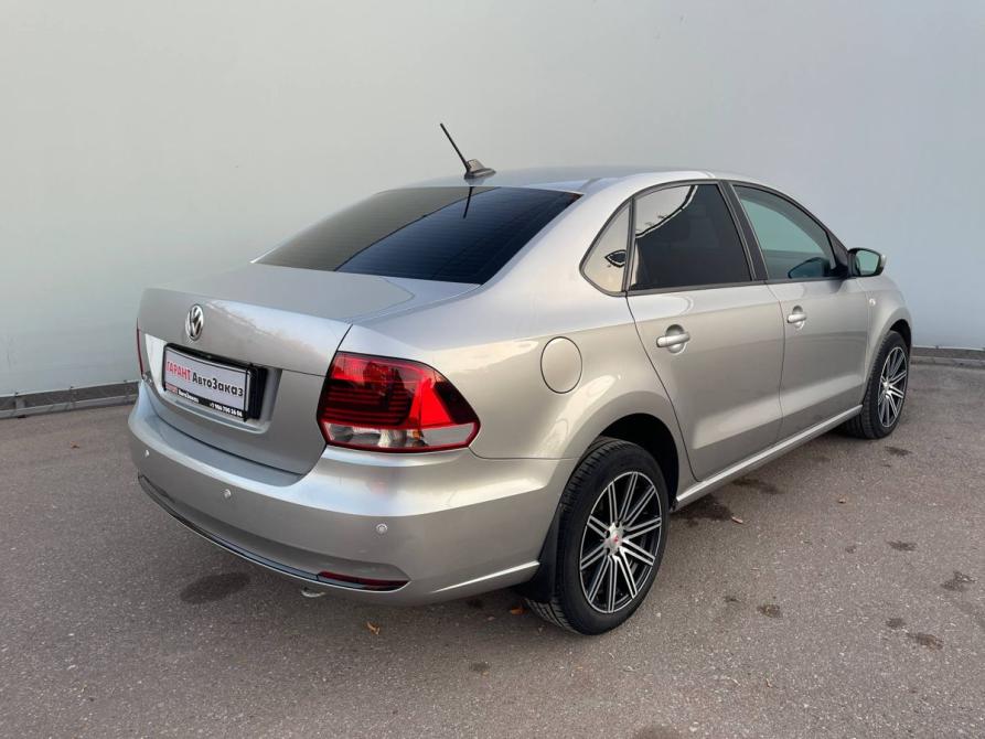 Volkswagen Polo V Рестайлинг Стерлитамак  - изображение 11
