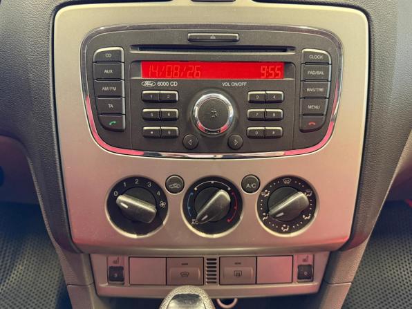 Ford Focus II Рестайлинг с пробегом 2010 года, цена 550 000 рублей, 149000 км, седан, Автокод Объявления