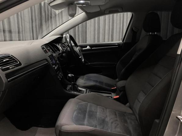 Volkswagen Golf VII с пробегом 2013 года, цена 1 250 000 рублей, 90000 км, хэтчбек, Автокод Объявления