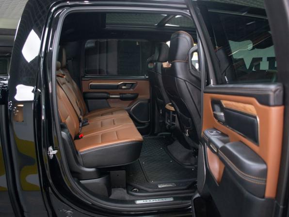 Ram 1500 V с пробегом 2022 года, цена 8 499 000 рублей, 12296 км, offers.body_type.unknown, Автокод Объявления
