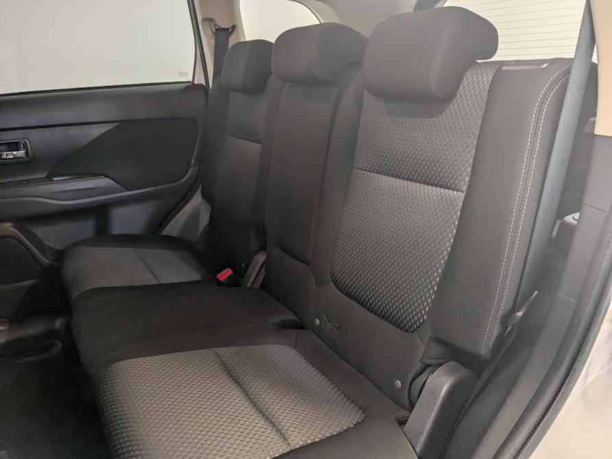 Mitsubishi Outlander III Рестайлинг 2 Санкт-Петербург  - изображение 12