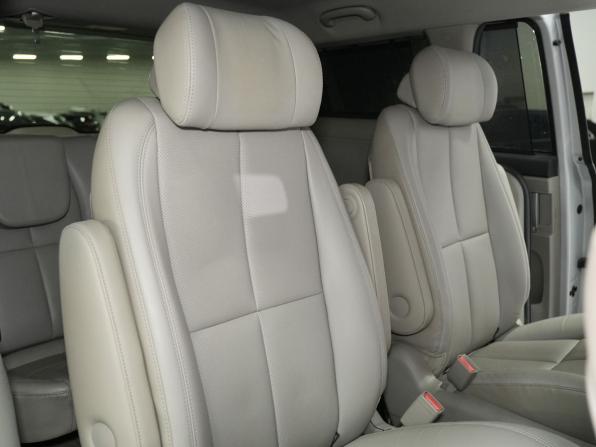 Kia Carnival III с пробегом 2019 года, цена 2 960 000 рублей, 46000 км, минивэн, Автокод Объявления