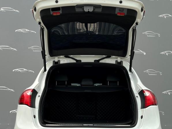 Porsche Cayenne II (958) с пробегом 2013 года, цена 2 497 600 рублей, 261431 км, внедорожник, Автокод Объявления