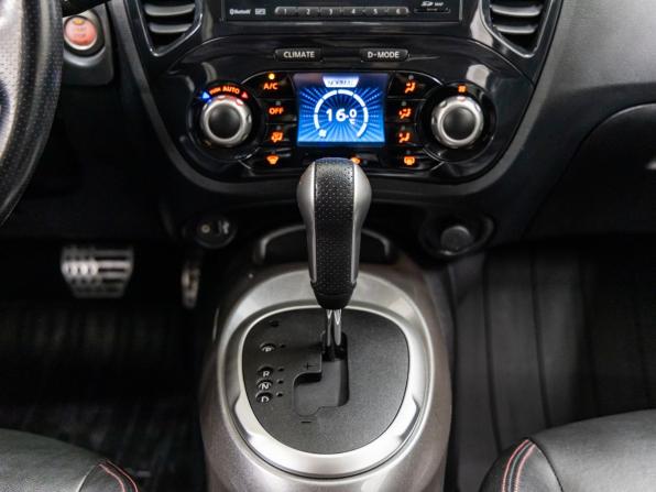 Nissan Juke I с пробегом 2011 года, цена 1 188 000 рублей, 79264 км, внедорожник, Автокод Объявления