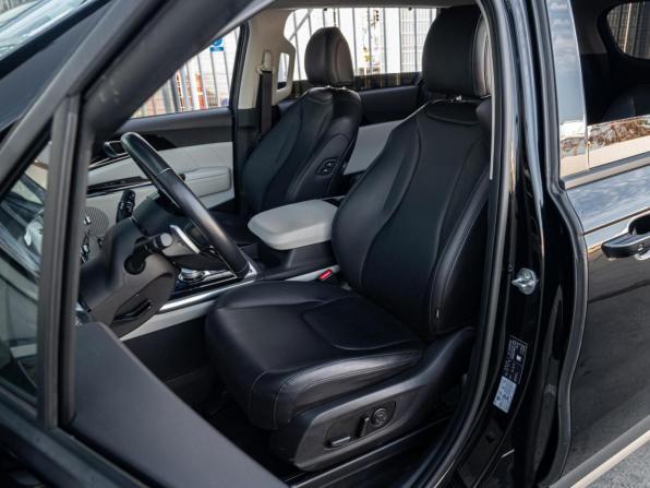 Kia Carnival IV с пробегом 2022 года, цена 4 710 000 рублей, 26450 км, минивэн, Автокод Объявления