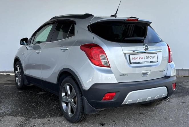 Opel Mokka I с пробегом 2013 года, цена 1 085 000 рублей, 116700 км, внедорожник, Автокод Объявления