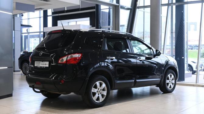Nissan Qashqai+2 I Рестайлинг с пробегом 2010 года, цена 885 000 рублей, 207000 км, внедорожник, Автокод Объявления