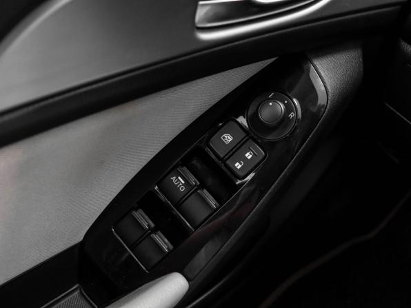 Mazda 3 III (BM) Рестайлинг с пробегом 2017 года, цена 1 669 000 рублей, 119491 км, седан, Автокод Объявления