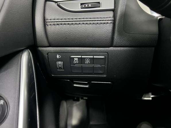 Mazda 6 III (GJ) Рестайлинг с пробегом 2015 года, цена 1 445 000 рублей, 144340 км, седан, Автокод Объявления