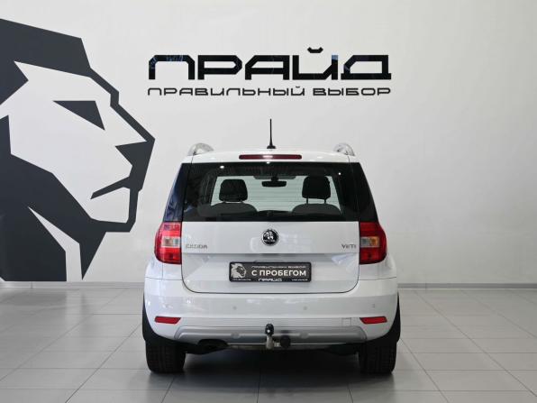 Skoda Yeti I Рестайлинг с пробегом 2017 года, цена 1 334 900 рублей, 146208 км, внедорожник, Автокод Объявления