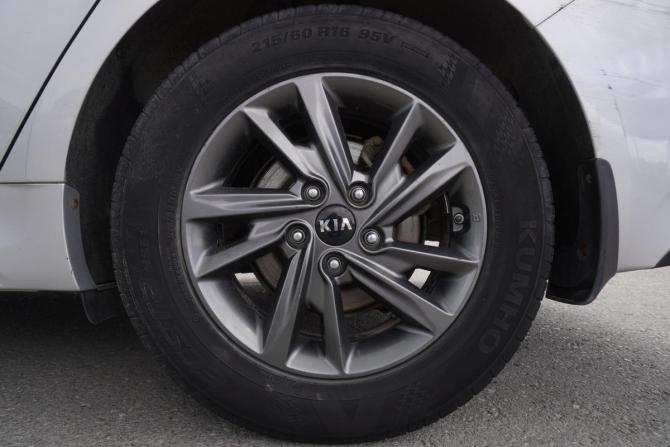 Kia Optima IV Рестайлинг с пробегом 2018 года, цена 1 567 000 рублей, 172000 км, седан, Автокод Объявления