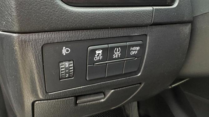 Mazda 6 III (GJ) с пробегом 2013 года, цена 1 555 000 рублей, 200681 км, седан, Автокод Объявления