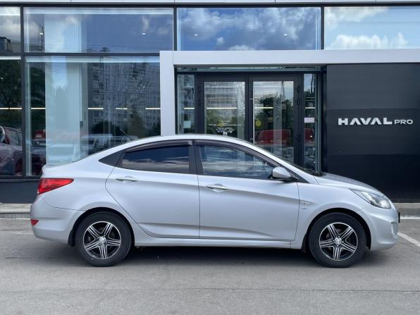 Hyundai Solaris I с пробегом 2012 года, цена 679 000 рублей, 184366 км, седан, Автокод Объявления