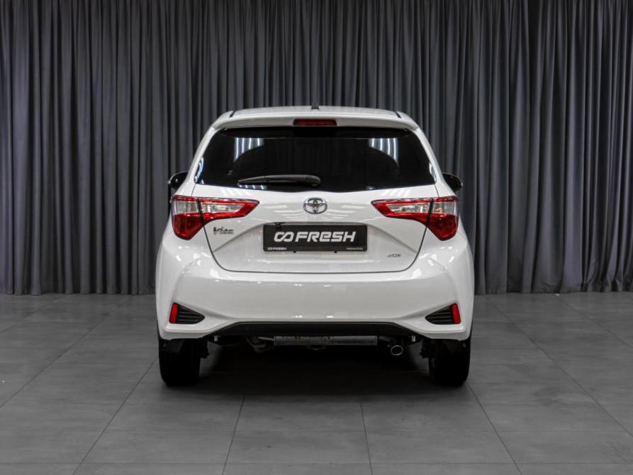 Toyota Vitz III (XP130) Рестайлинг 2 Тюмень  - изображение 4