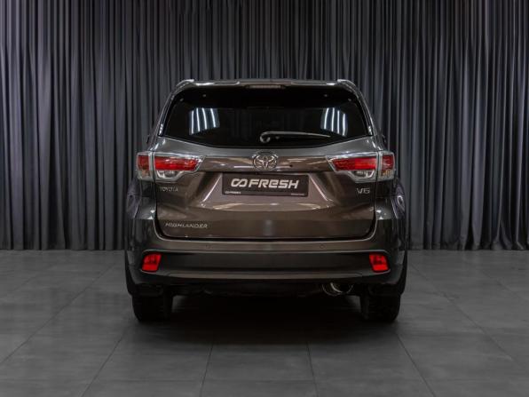 Toyota Highlander III (XU50) с пробегом 2014 года, цена 2 999 000 рублей, 174988 км, внедорожник, Автокод Объявления
