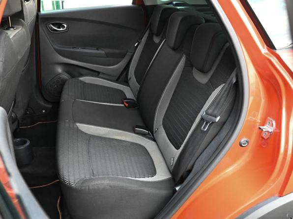 Renault Kaptur I с пробегом 2017 года, цена 1 179 000 рублей, 175440 км, внедорожник, Автокод Объявления