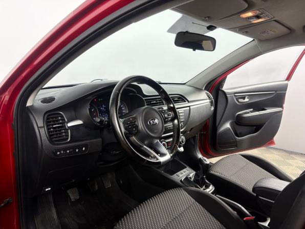 Kia Rio IV с пробегом 2017 года, цена 1 310 000 рублей, 112489 км, седан, Автокод Объявления