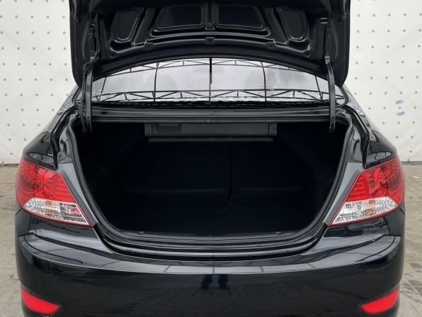 Hyundai Solaris I с пробегом 2013 года, цена 820 000 рублей, 130347 км, седан, Автокод Объявления