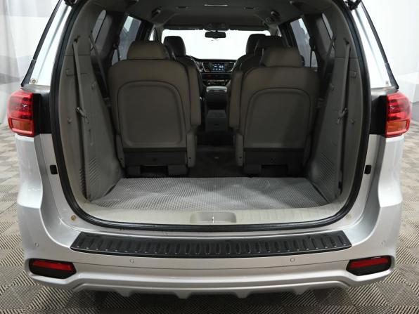 Kia Carnival III с пробегом 2019 года, цена 3 200 000 рублей, 120649 км, минивэн, Автокод Объявления