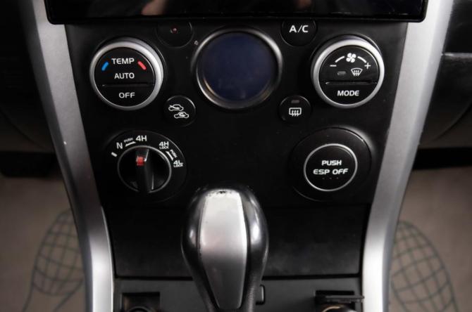 Suzuki Grand Vitara II Рестайлинг с пробегом 2010 года, цена 1 029 000 рублей, 233658 км, внедорожник, Автокод Объявления