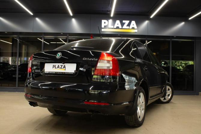 Skoda Octavia II (A5) Рестайлинг с пробегом 2011 года, цена 869 000 рублей, 212080 км, лифтбек, Автокод Объявления