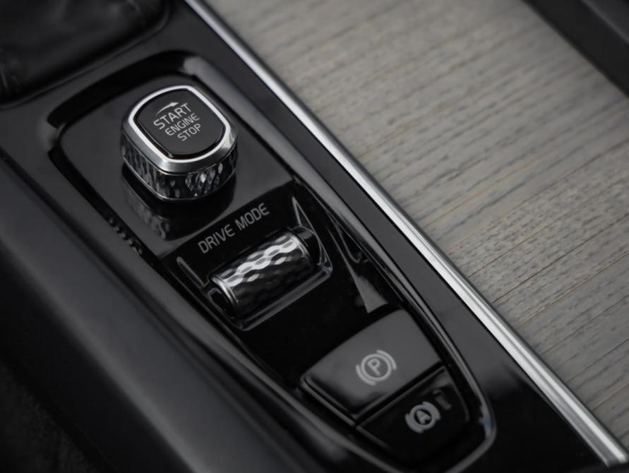 Volvo XC60 II Санкт-Петербург  - изображение 21