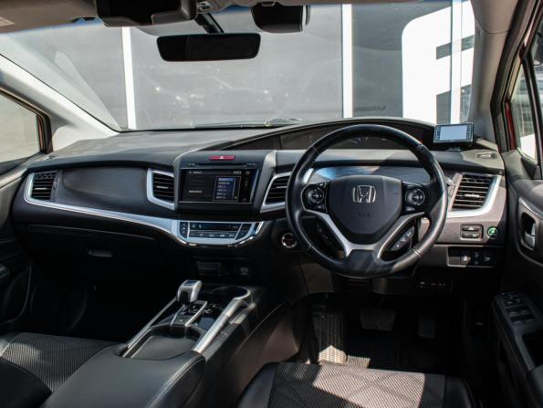 Honda Jade I с пробегом 2015 года, цена 1 550 000 рублей, 159212 км, компактвэн, Автокод Объявления