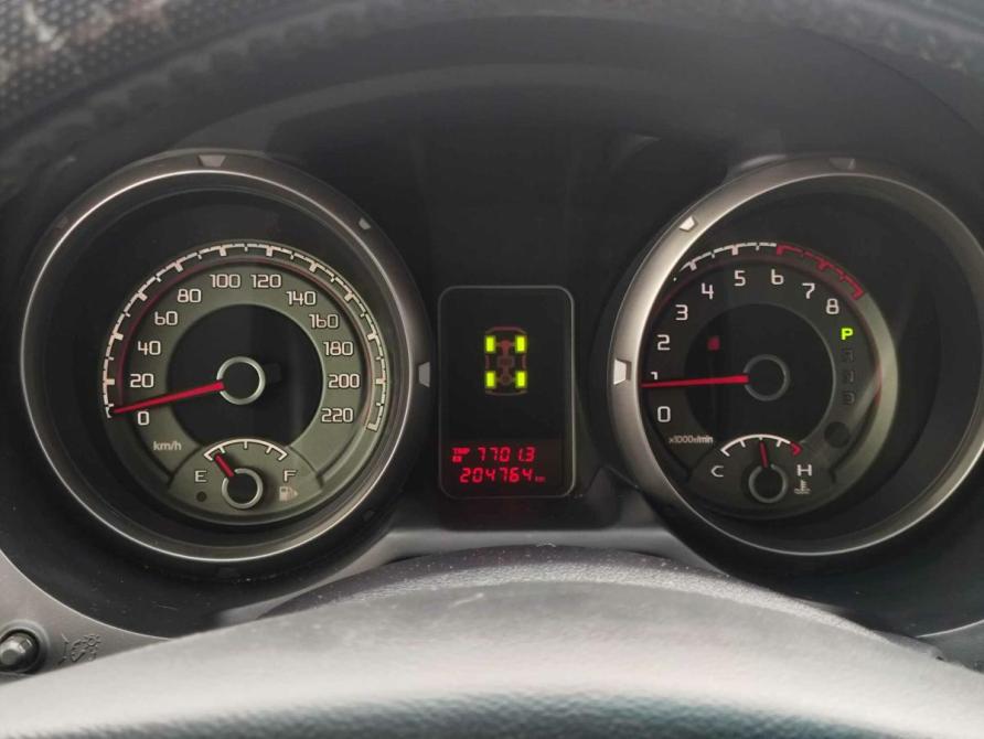 Mitsubishi Pajero IV Рестайлинг 1 Санкт-Петербург  - изображение 18