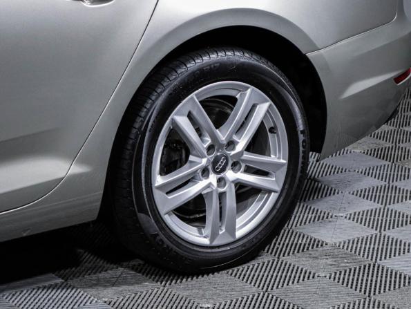 Audi A4 V (B9) с пробегом 2017 года, цена 2 349 000 рублей, 56000 км, седан, Автокод Объявления