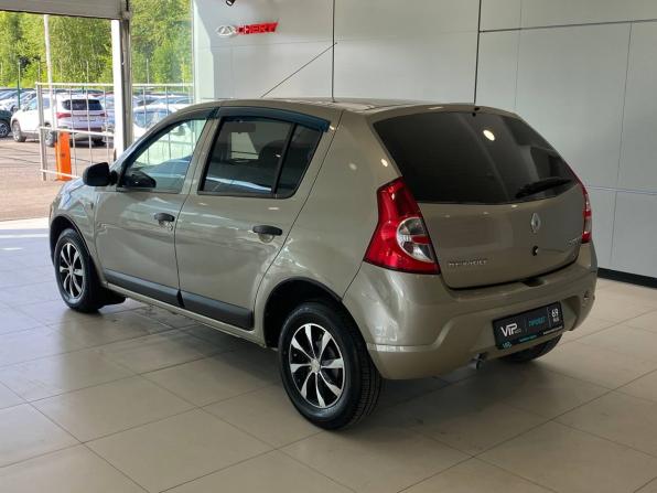 Renault Sandero I с пробегом 2011 года, цена 545 000 рублей, 101716 км, хэтчбек, Автокод Объявления
