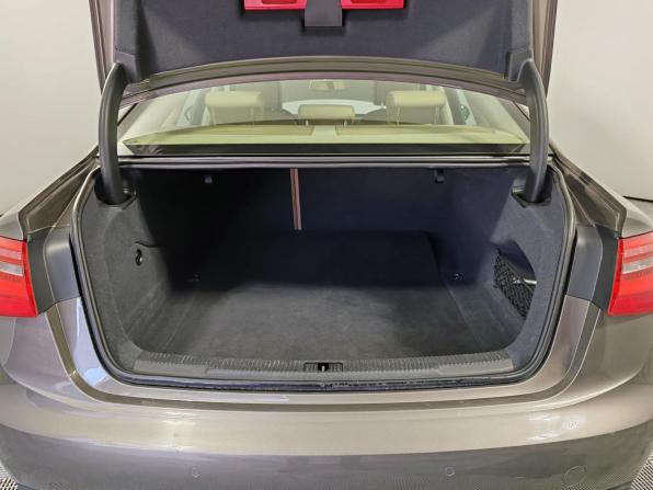 Audi A6 IV (C7) с пробегом 2012 года, цена 1 699 000 рублей, 136857 км, седан, Автокод Объявления