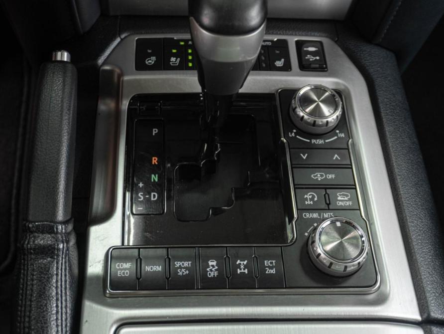 Toyota Land Cruiser 200 Series Рестайлинг 2 Тюмень  - изображение 27