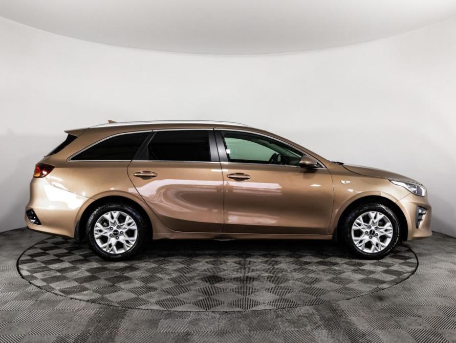 Kia Ceed III Рестайлинг Санкт-Петербург  - изображение 4