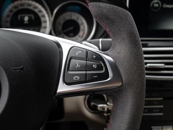 Mercedes-Benz CLS II (C218) Рестайлинг с пробегом 2015 года, цена 2 980 000 рублей, 153252 км, седан, Автокод Объявления