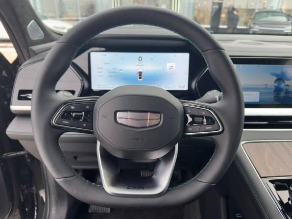 Geely Monjaro I Рестайлинг с пробегом 2025 года, цена 4 250 000 рублей, 35 км, внедорожник, Автокод Объявления