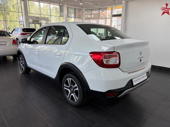 Renault Logan II Рестайлинг с пробегом 2022 года, цена 1 298 000 рублей, 75083 км, седан, Автокод Объявления