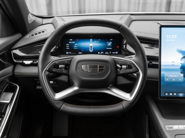 Geely Preface I с пробегом 2024 года, цена 2 690 000 рублей, 24622 км, седан, Автокод Объявления