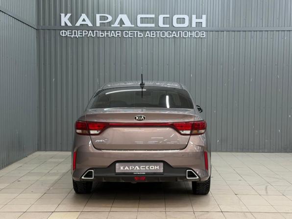 Kia Rio IV Рестайлинг с пробегом 2020 года, цена 1 499 000 рублей, 92883 км, седан, Автокод Объявления