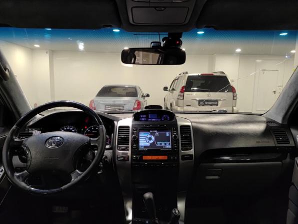 Toyota Land Cruiser Prado 120 Series Рестайлинг с пробегом 2008 года, цена 2 000 000 рублей, 294295 км, внедорожник, Автокод Объявления