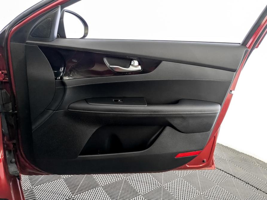 Kia Cerato IV Рестайлинг Москва  - изображение 24