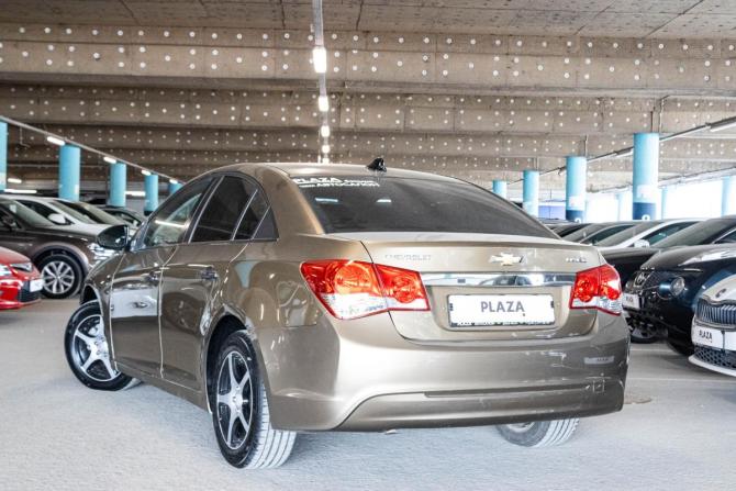 Chevrolet Cruze I Рестайлинг с пробегом 2013 года, цена 599 000 рублей, 261813 км, седан, Автокод Объявления