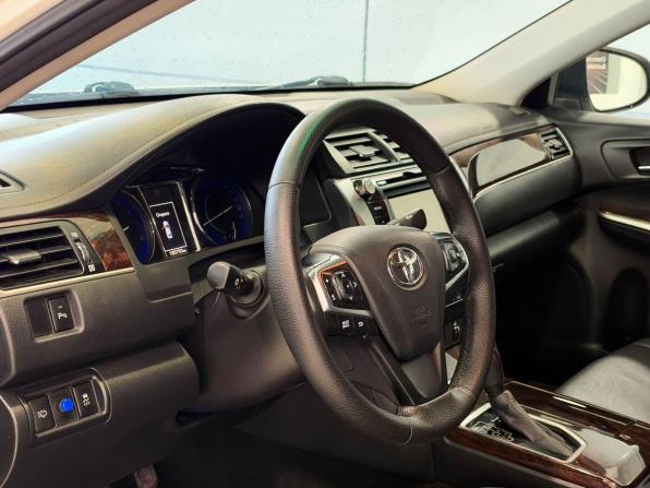 Toyota Camry VII (XV50) Рестайлинг с пробегом 2016 года, цена 1 935 000 рублей, 185713 км, седан, Автокод Объявления