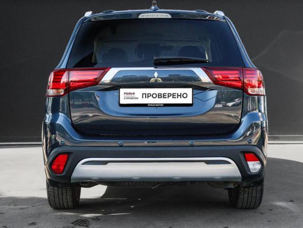 Mitsubishi Outlander III Рестайлинг 3 с пробегом 2021 года, цена 2 860 000 рублей, 93155 км, внедорожник, Автокод Объявления