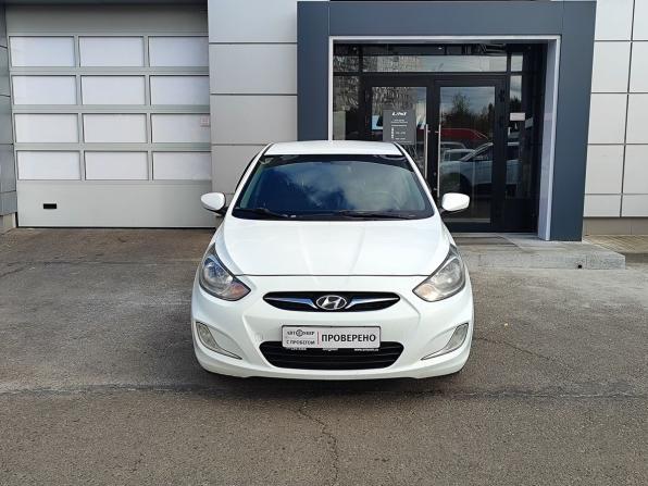 Hyundai Solaris I с пробегом 2012 года, цена 529 000 рублей, 329212 км, седан, Автокод Объявления