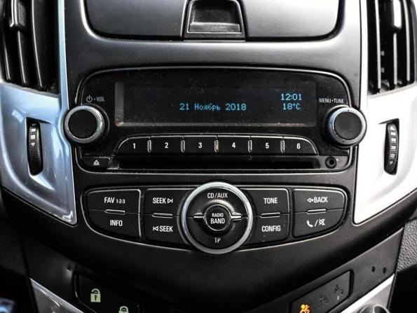 Chevrolet Cruze I Рестайлинг с пробегом 2013 года, цена 749 000 рублей, 293492 км, седан, Автокод Объявления