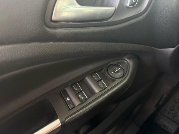 Ford Kuga II с пробегом 2013 года, цена 899 000 рублей, 156085 км, внедорожник, Автокод Объявления